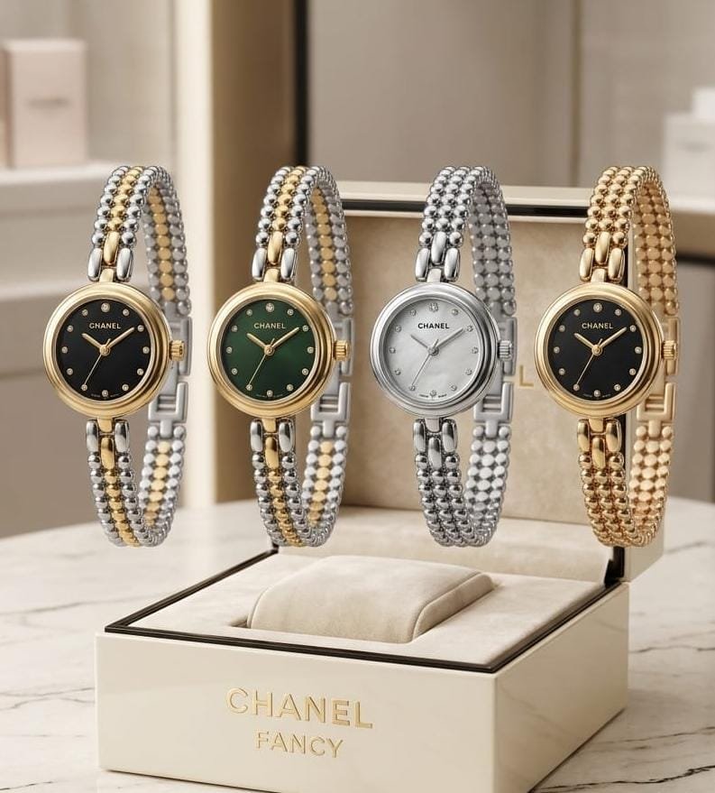 Luxury Women's Elegant Chain Bracelet Watch – Round Minimalist Dial with Metallic Strap